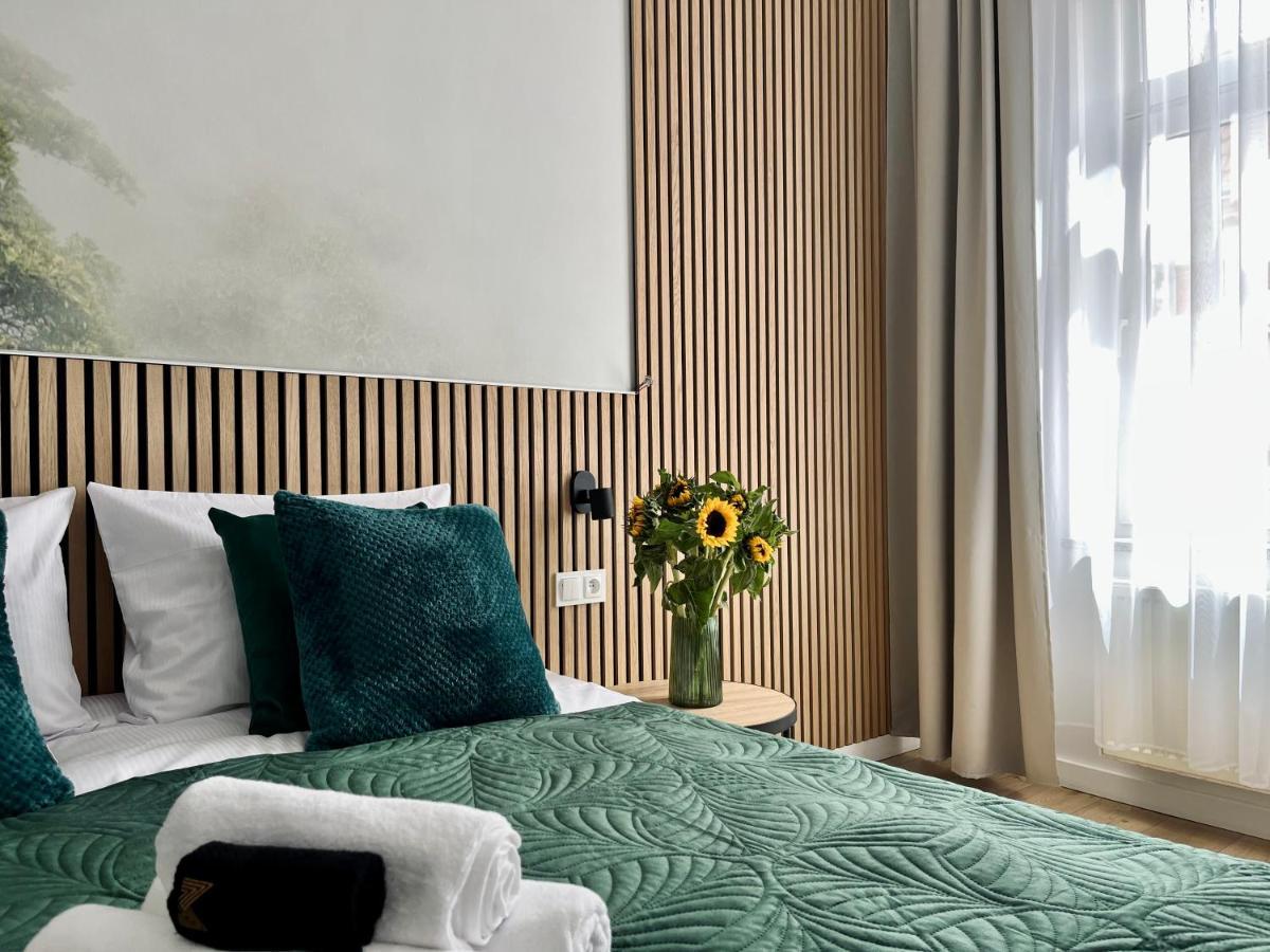 Luna Apartments Jelenia Gora Luaran gambar