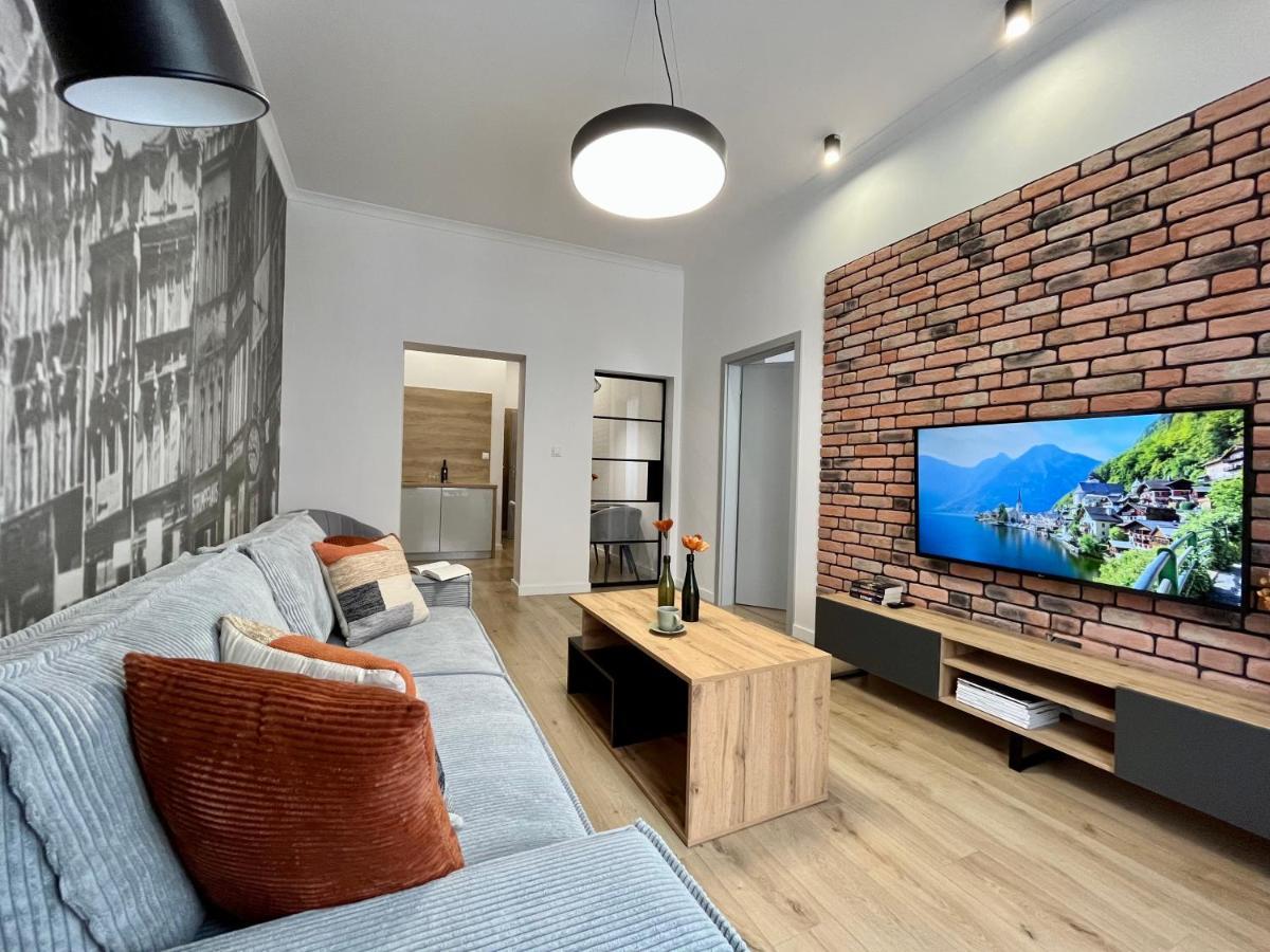 Luna Apartments Jelenia Gora Luaran gambar
