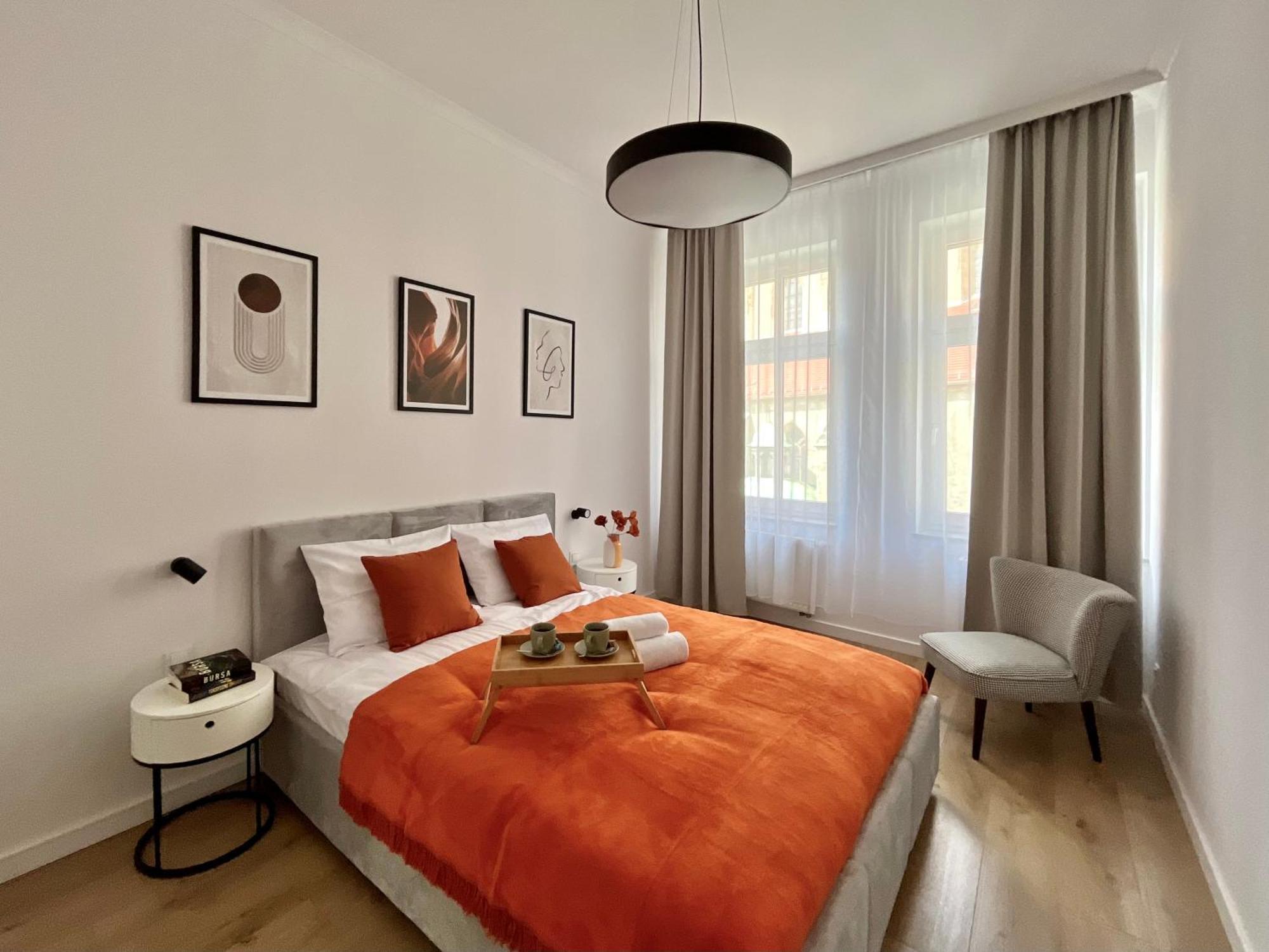 Luna Apartments Jelenia Gora Luaran gambar
